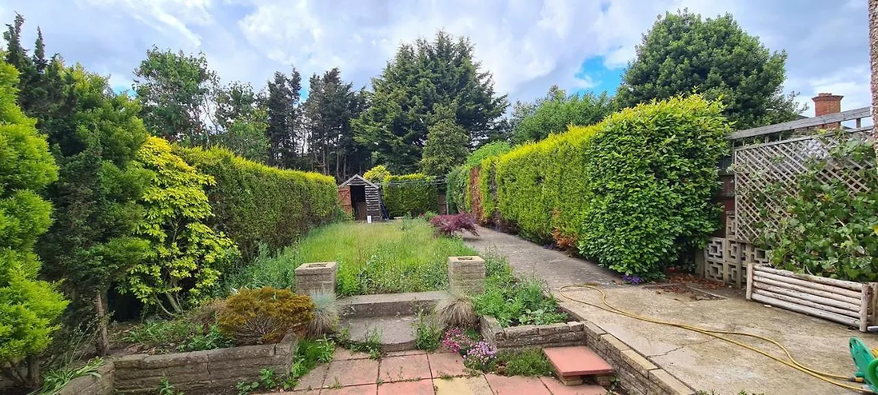 Sipson House West Drayton 3 Bedroom 2 Bathroom Plush Parking Close To Lhr By Mdps Storbritannien